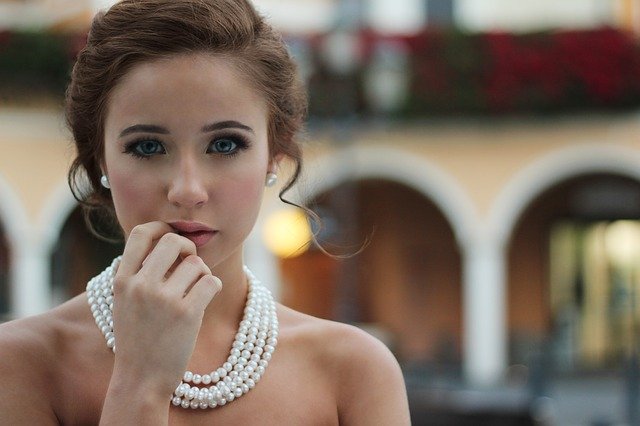 Žena, perly, náhrdelník, make-up